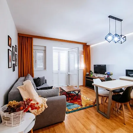 Apartment Toman *